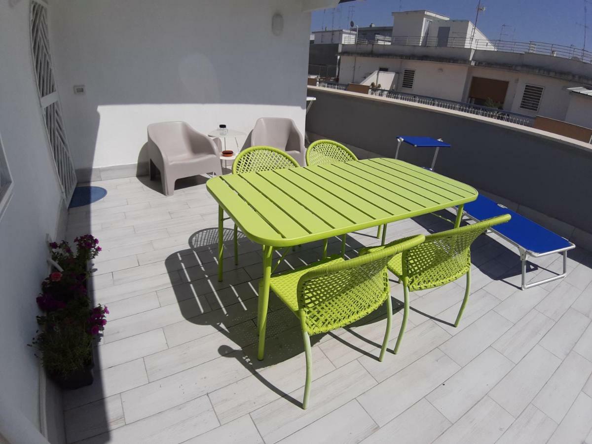 Appartement Attico Con Terrazza A *